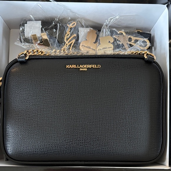 Karl Lagerfeld Black Textured Camera Cross Body Bag with Gold Tone Charms. NWT - Picture 6 of 14